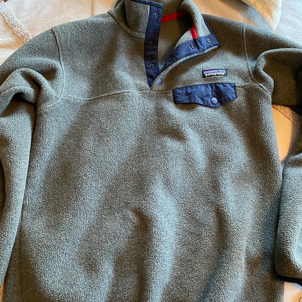 Patagonia pullover